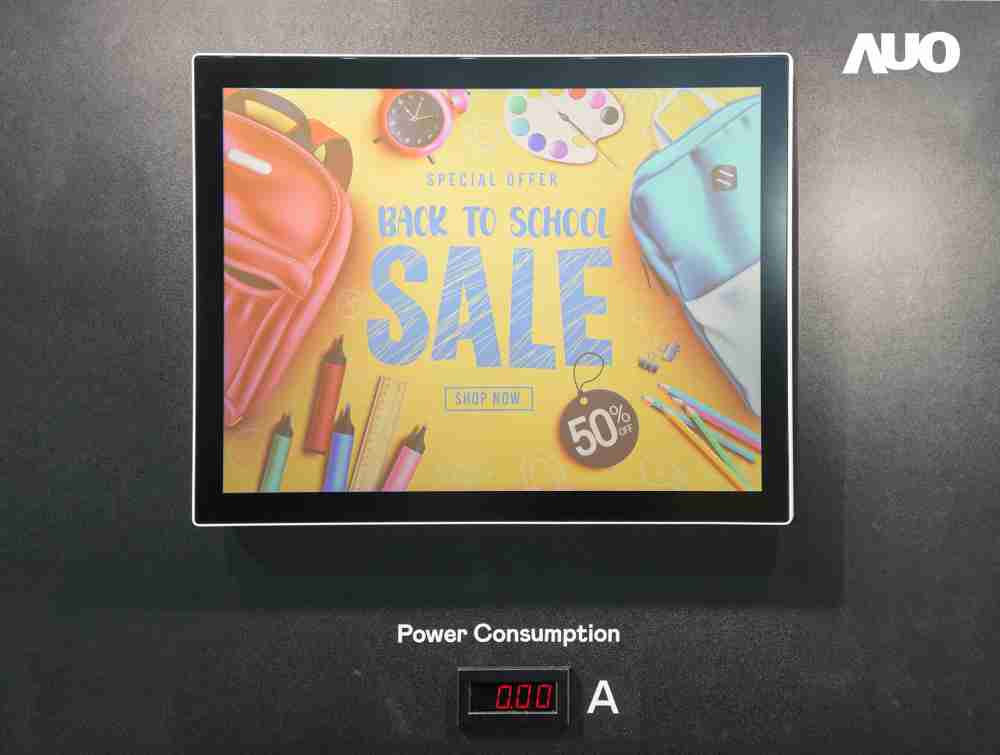 开云电子展示胆固醇液晶超低耗能户外全彩显示器，，，ChLC（胆固醇液晶）以双稳态技术使静态显示零功耗，，，具省电、、、高彩度、、环保的特性，，还整合软硬件系统解决方案，，，可透过单一云端平台管理